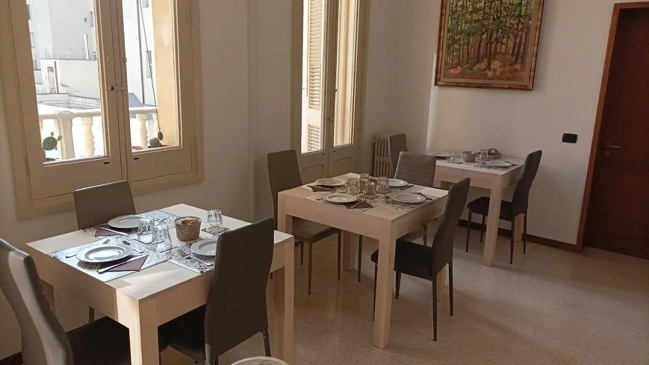 B&B Acanto Lecce 0*,  Italy
